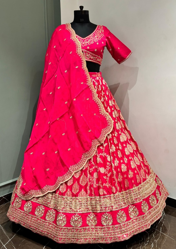 7002 Lehenga Choli