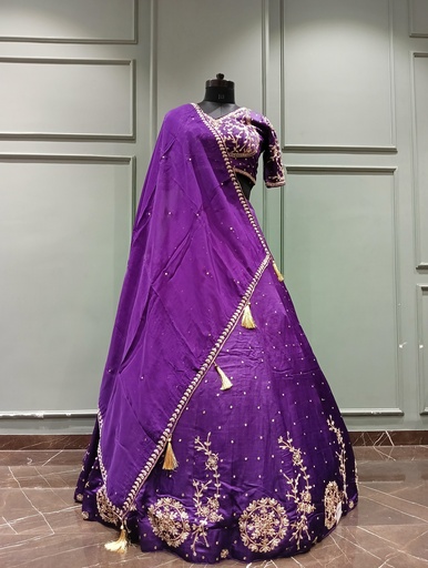 988 Lehenga Choli