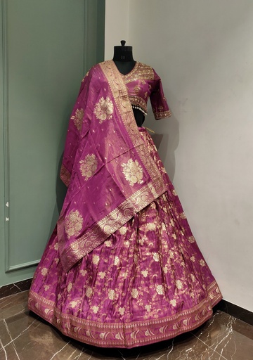 5064 Lehenga choli