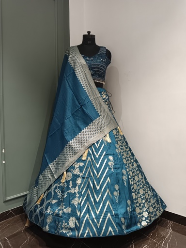 981-1 Lehenga Choli